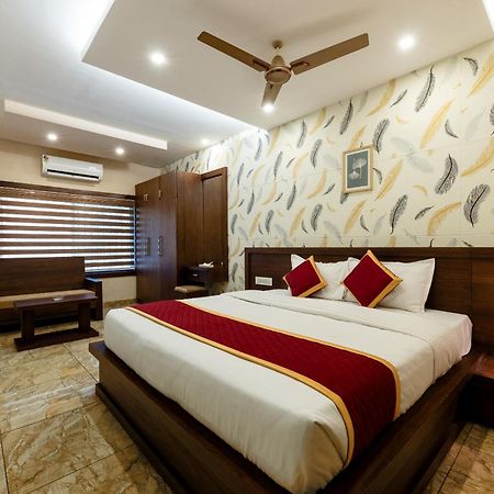 Marza Inn Kalpetta Luaran gambar