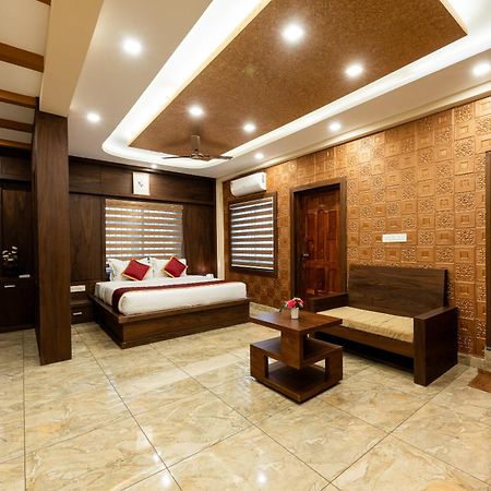 Marza Inn Kalpetta Luaran gambar