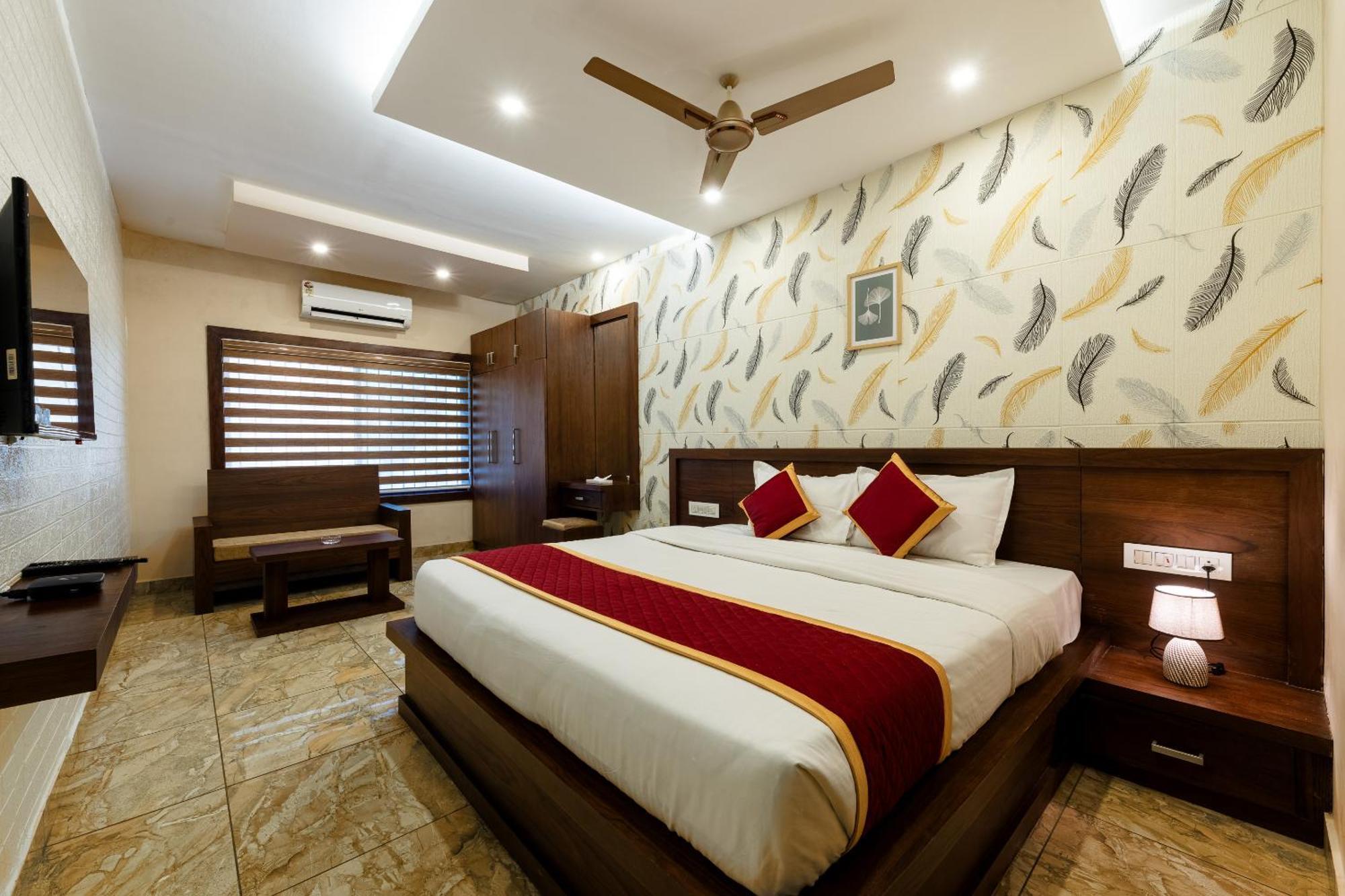 Marza Inn Kalpetta Luaran gambar