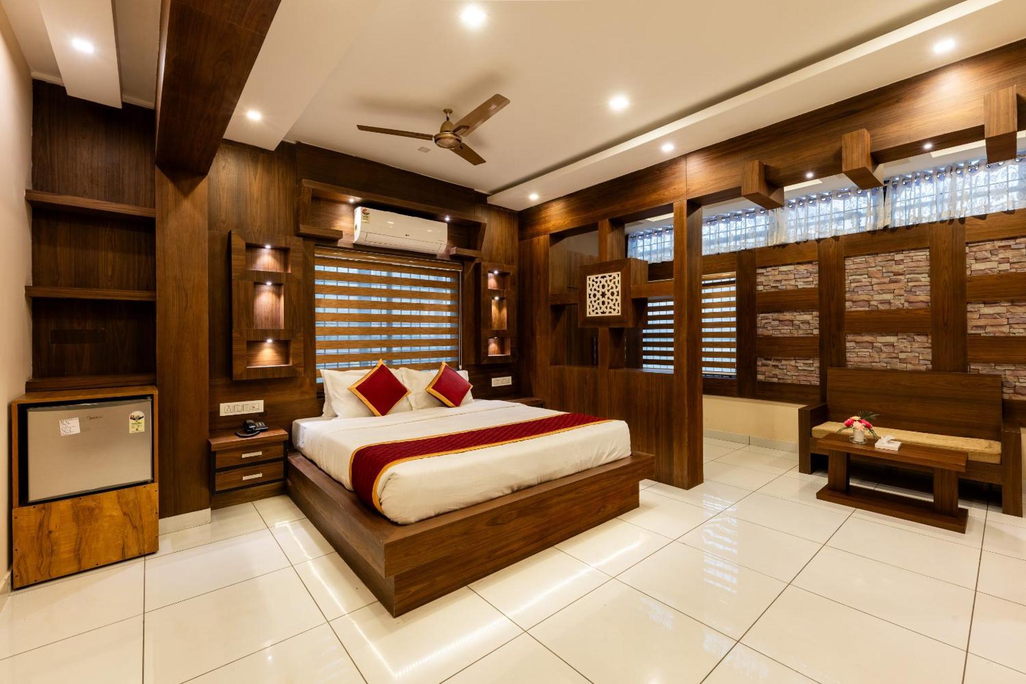 Marza Inn Kalpetta Luaran gambar